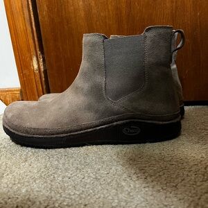 Chaco Men's Gray Suede Boots
